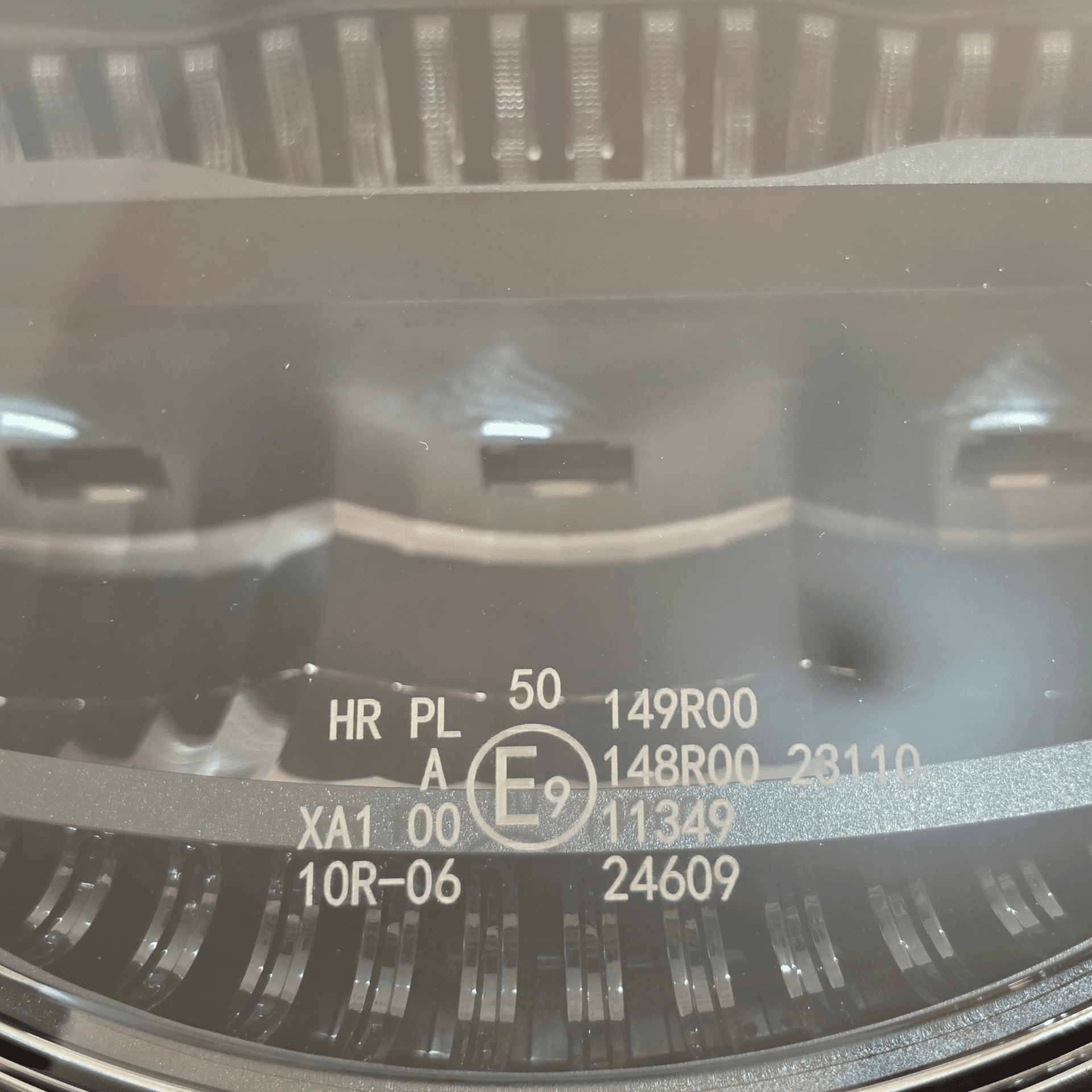 Foco LED Largo Alcance 9” Ultra Black 9000Lm 100W 1 lux-470m 10-30V - 6