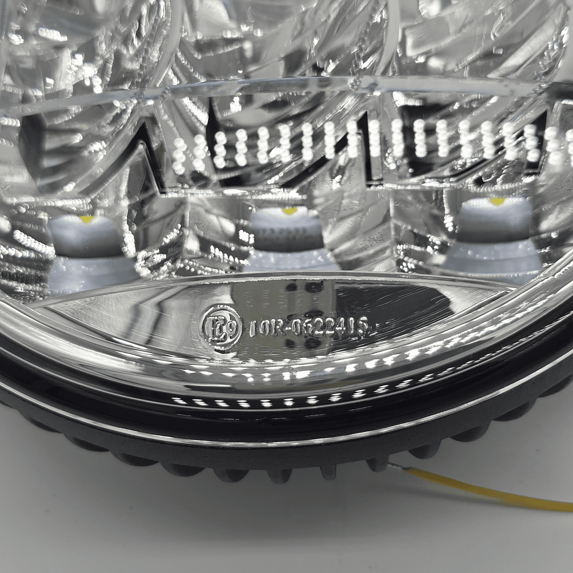 Foco LED 7” 55W 25 Puntos Luz Largo Alcance + Luz Diurna Homologado E9 HR + 10R - 4