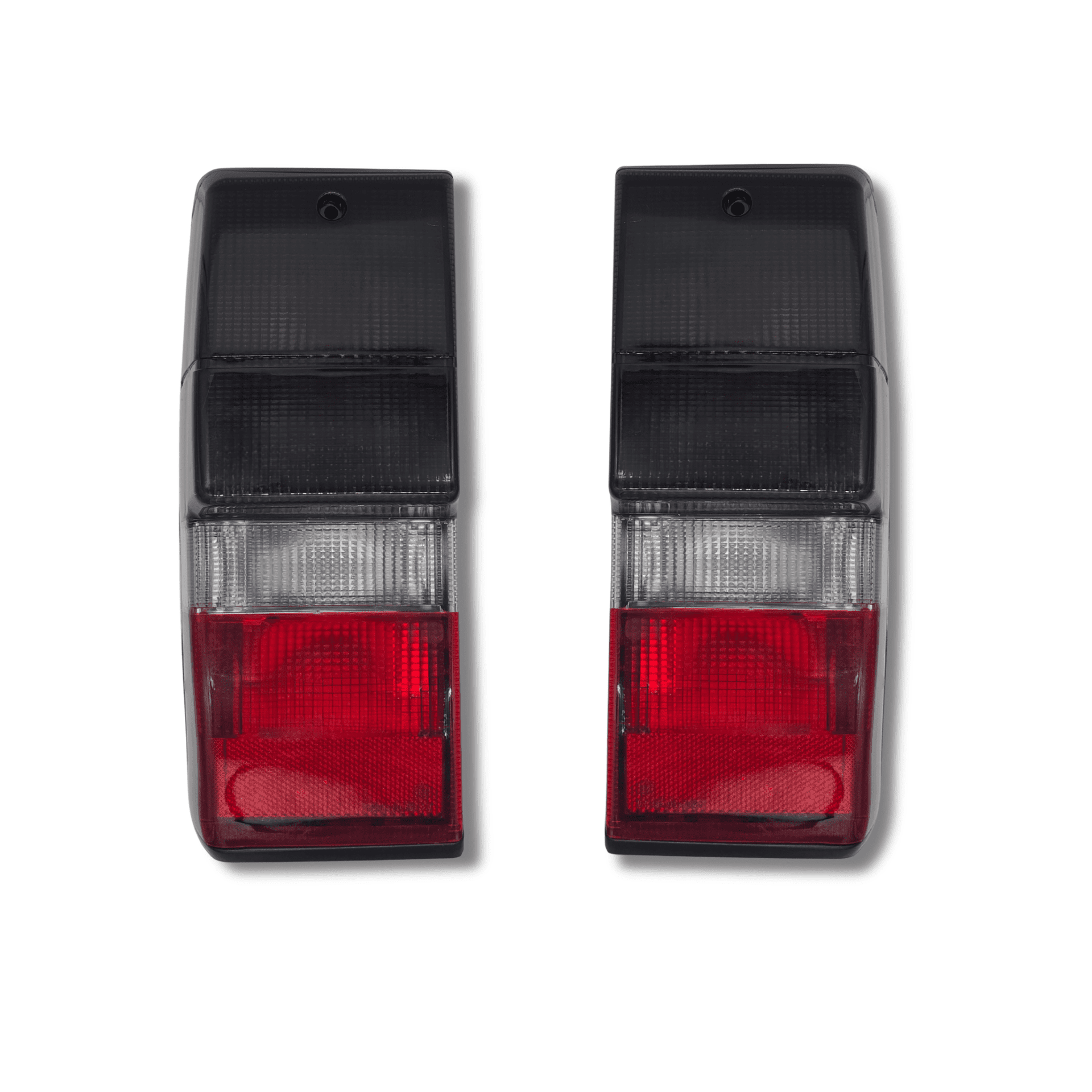 Pilotos Traseros Nuevos Nissan Patrol K260 con Instalación y Homologados - 2